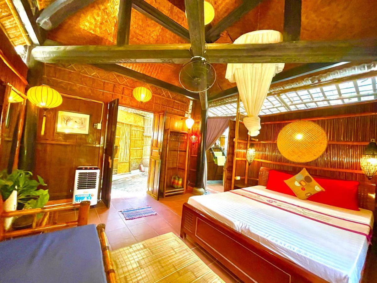 Under The Coconut Tree Hoi An Homestay Bagian luar foto